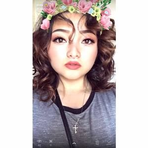 Meet your Posher, Aliza