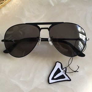 Valley Eyewear Manubrium Black Aviator Sunglasses