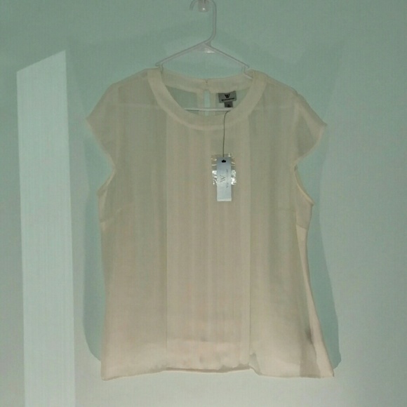 Worthington size XL ivory color top