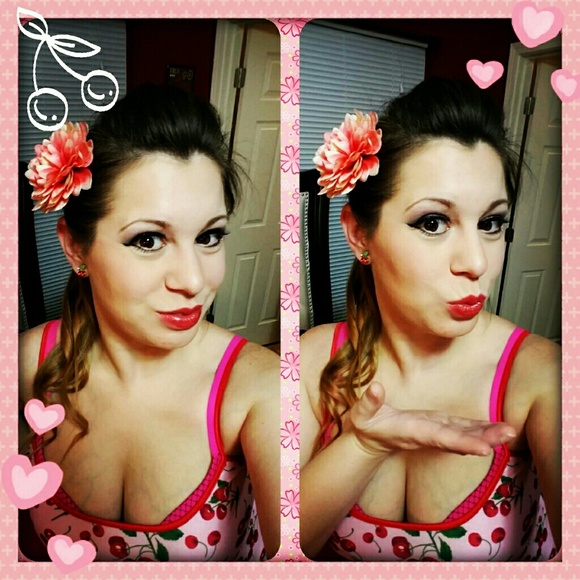 Meet your Posher, Andrea - Picture 4 of 4