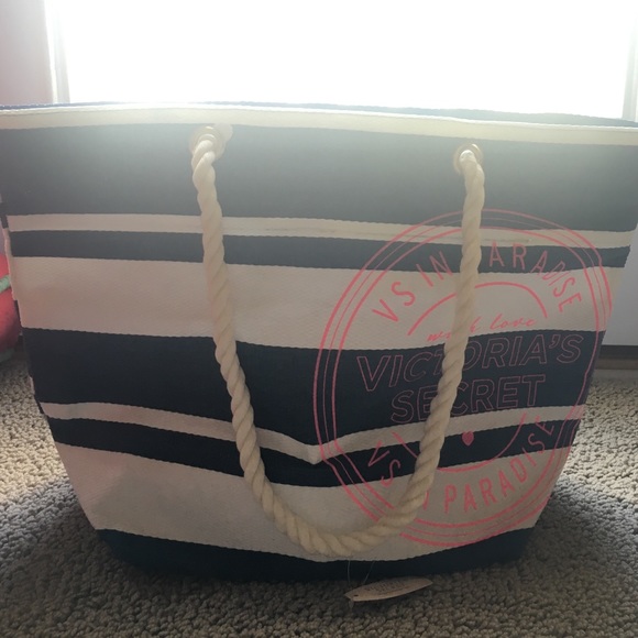 🎉RARE🎉NWT NEVER USED Victoria's Secret Tote