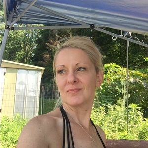 Meet your Posher, Catherine