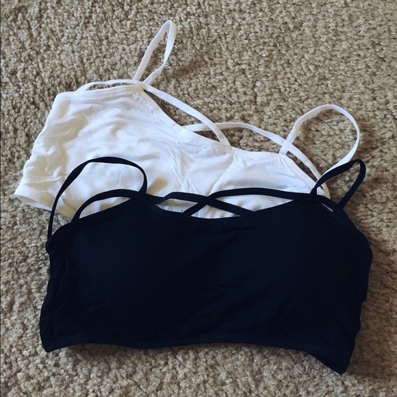 White Strappy Bralette Crop Top - Picture 2 of 3