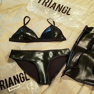 Triangl Authentic black swimsuit  twiggy stardust