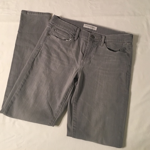 BANANA REPUBLIC gray skinny jeans
