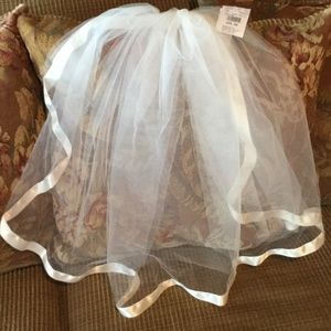 Satin 1" ribbon trim veil with blusher, ivory