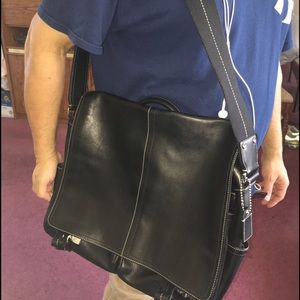 Authentic coach brief case/messanger bag