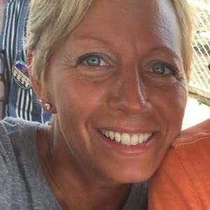 Meet your Posher, Malinda