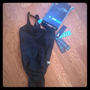 Speedo- black performance