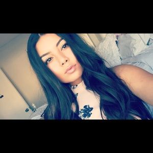 Meet your Posher, Marissa