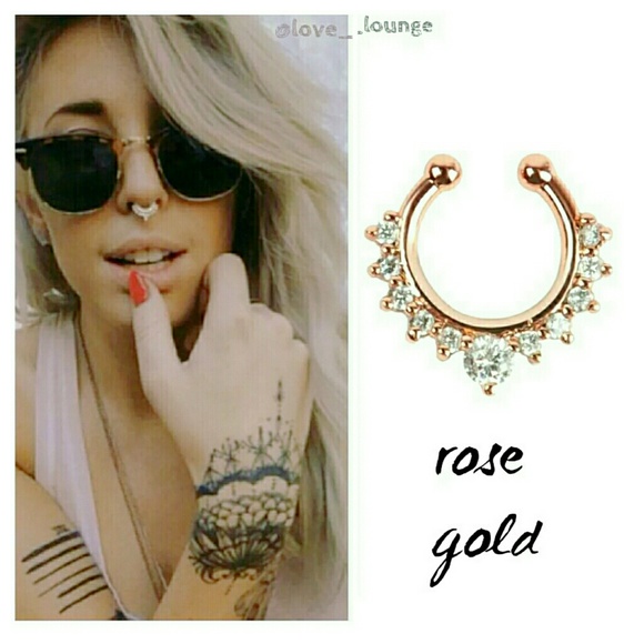 Faux Septum Nose Ring in Rose Gold or Yellow Gold - Picture 2 of 4