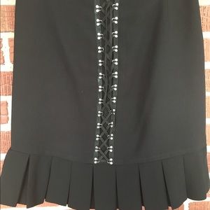 Cache skirt