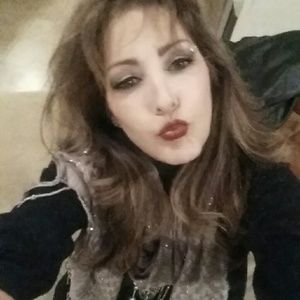 Meet your Posher, Ynez