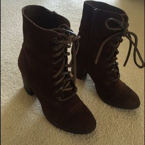 STEVE MADDEN Lace up Boots