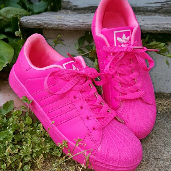 🍦ADIDAS🍦price is FIRM