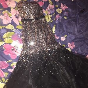 Camille La Vie Sequin Sweetheart Gown