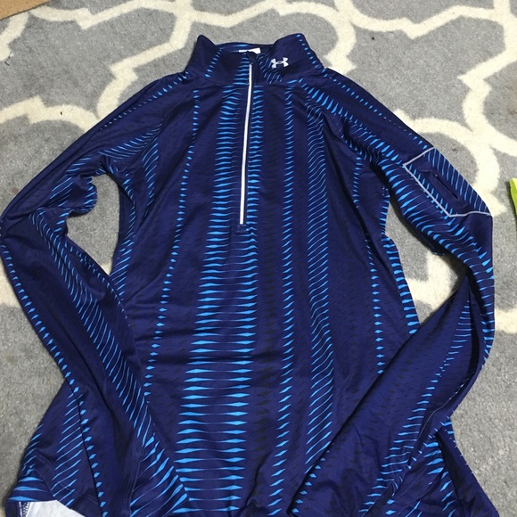 Under Armour half zip pull over