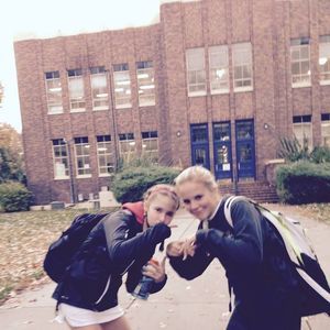 Meet your Posher, Camas