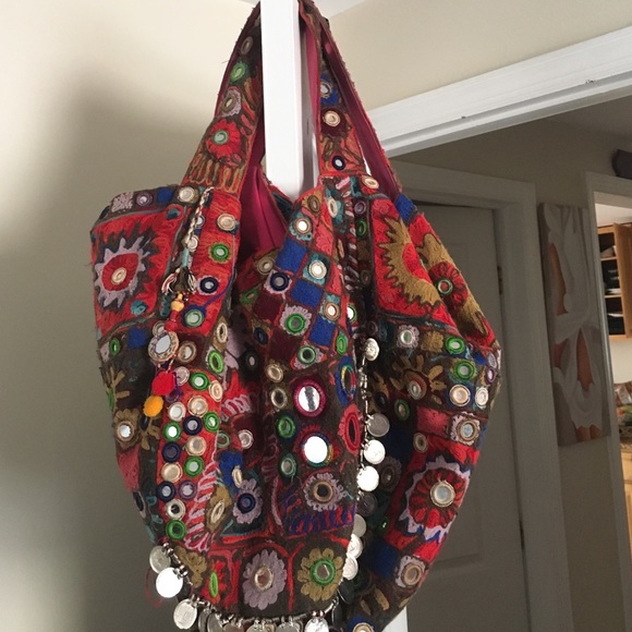 Tylie Malibu Tote