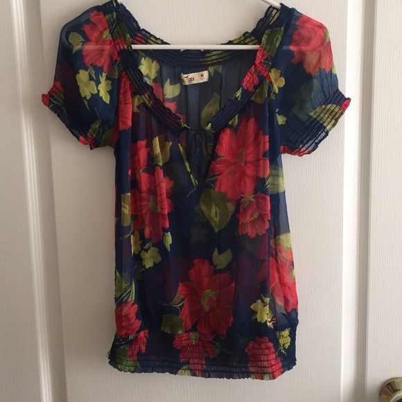 Hollister Flower chiffon tshirt
