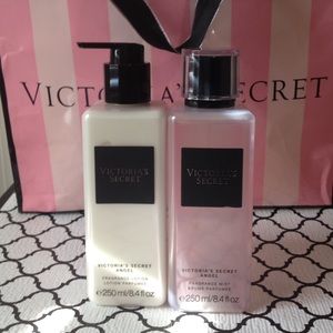 VS Angel Fragrance Mist & Lotion Set. 8.4 oz!!