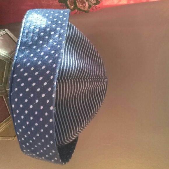 Reversible hat - Picture 3 of 3