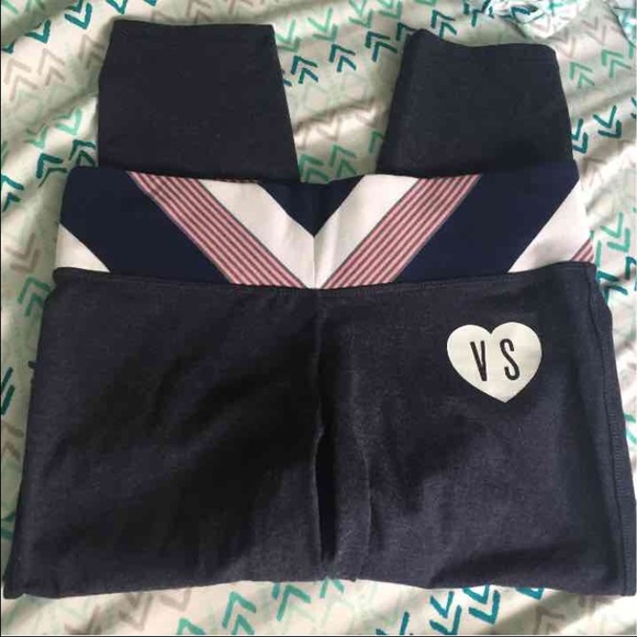VS cropped leggings