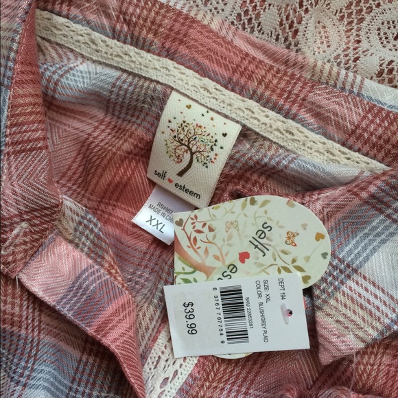 Cozy Pink Plaid & Lace Camp Shirt Button Up XL - Picture 4 of 4