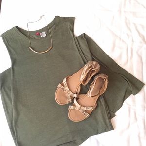 Floor length jersey dress with slit on the side