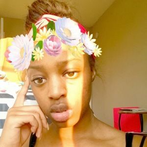 Meet your Posher, Aja