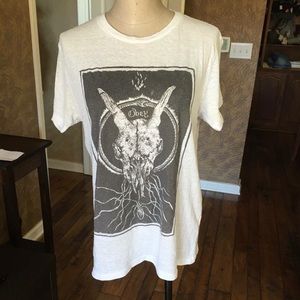 ✨LABOR WEEK SALE✨Obey t shirt