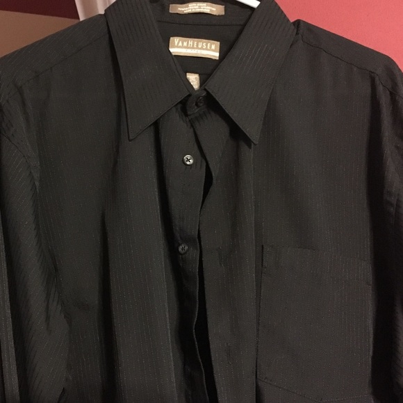 Van Heusen long sleeve dress shirt