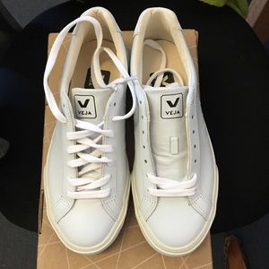 Veja Esplar Leather Extra White