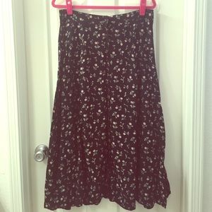 VINTAGE Maxi Skirt