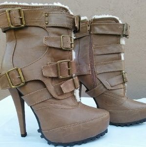 Gorgeous high heel boots with fur