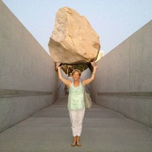 Meet your Posher, Sharon