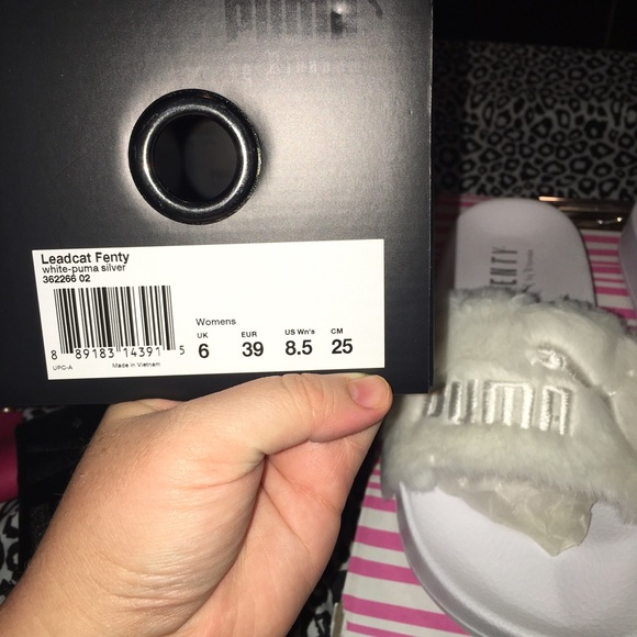 Puma leadcat Fenty slide size 8.5 - Picture 3 of 4