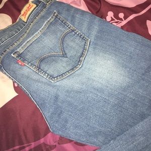 Levi's Superlow Skinny Jeans (Size 13) ❤️❤️
