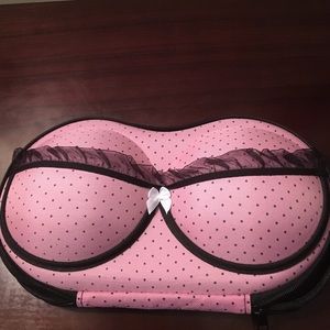 Bra/lingerie/undergarment travel case