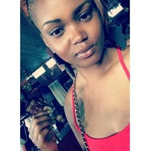 Meet your Posher, Crystal