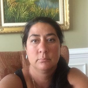 Meet your Posher, Cynthia