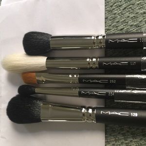 MAC Makeup Brushes