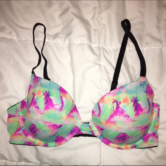 VS PINK Lightly Lined Palm Leaves Bra