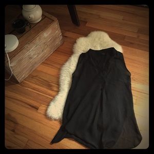 Black see through tank