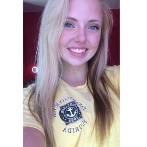 Meet your Posher, Makyla