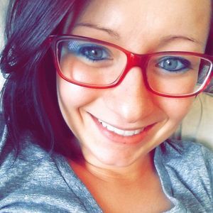 Meet your Posher, Abbie