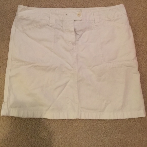 White denim like skirt