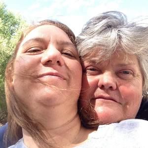 Meet your Posher, Delisa