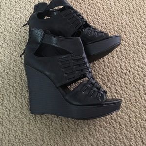 Black peep toe wedges