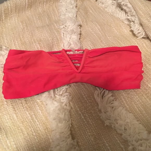 Acacia swimwear top